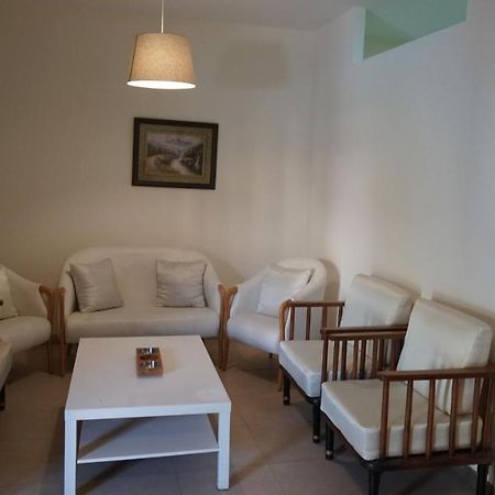 Ground Floor Apartment By Circular Pool In Talabay Aqaba Eksteriør billede