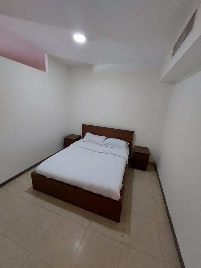 Ground Floor Apartment By Circular Pool In Talabay Aqaba Eksteriør billede