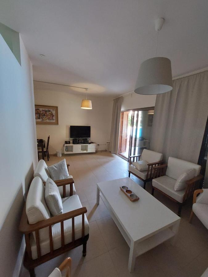 Ground Floor Apartment By Circular Pool In Talabay Aqaba Eksteriør billede